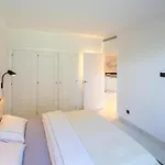 Beachside - Tennis & Golf 마르베야